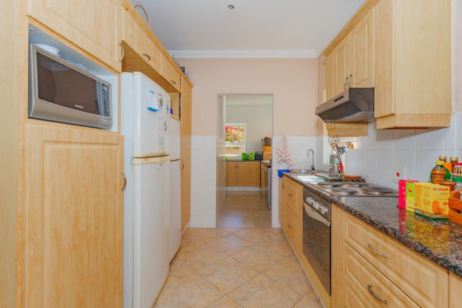 To Let 3 Bedroom Property for Rent in Northshore Western Cape